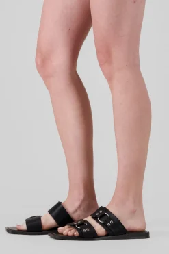 SANDALIA DOS TIRAS HEBILLAS