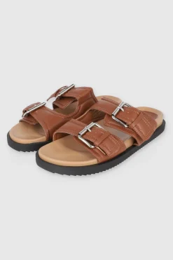 Sandalia dos tiras puffy hebillas