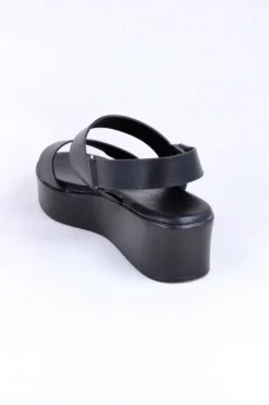 Sandalia Monocromática