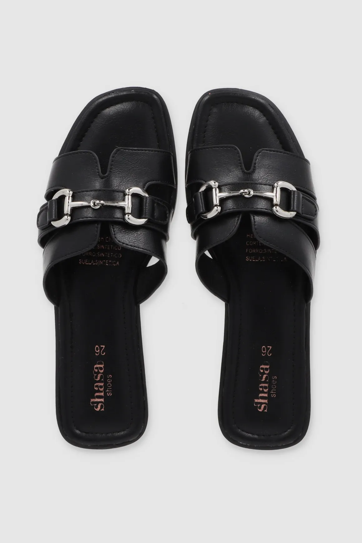 Sandalia mula hebilla aberturas