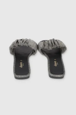 Sandalia rugosa metalicos