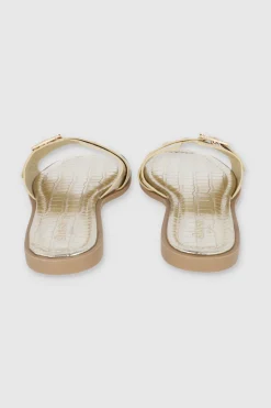 Sandalia tira ancha hebilla eyelets