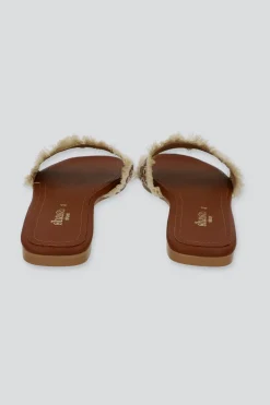 Sandalia tira tejida rombo deshilada