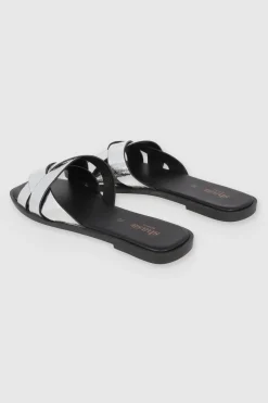 Sandalia tiras anchas entrelazadas