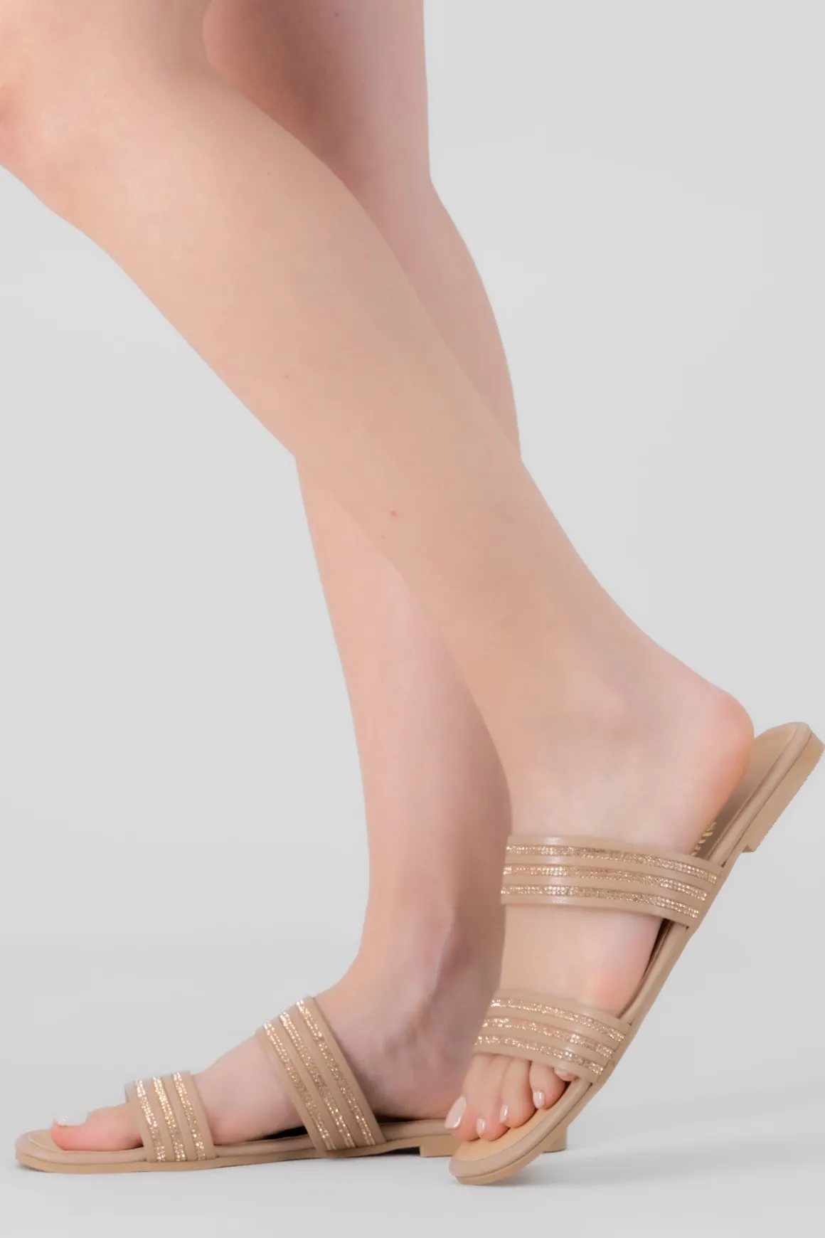 SANDALIA TIRAS BRILLOS
