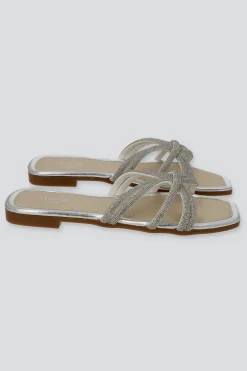 Sandalia tiras brillos cruzadas