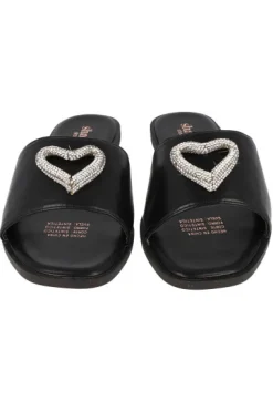 Sandalias pala broche corazón