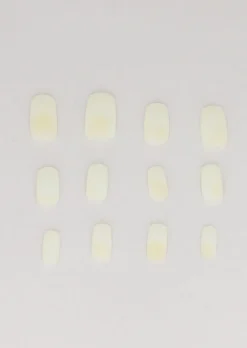 Set 12 uñas cuadradas mate pastel