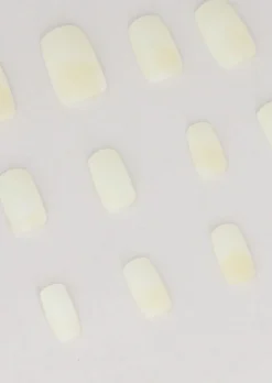 Set 12 uñas cuadradas mate pastel