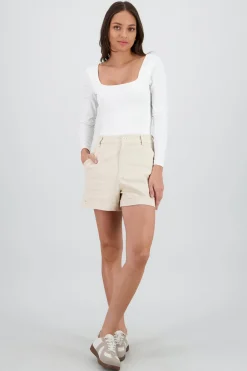 Short mini liso detalle dobladillo