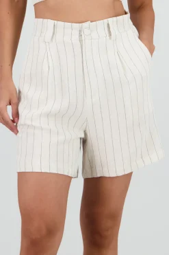 SHORTS AMPLIOS RAYAS