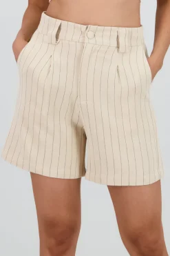 SHORTS AMPLIOS RAYAS