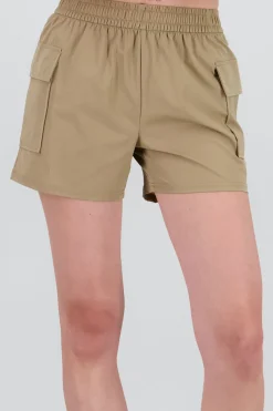 Shorts con bolsas cargo lisos