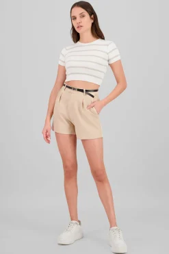 Shorts con pinza y cinturon hypsters