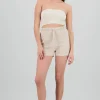 Shorts mini textura con jarreta