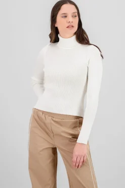 Sueter acanalado de cuello alto liso