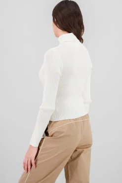 Sueter acanalado de cuello alto liso