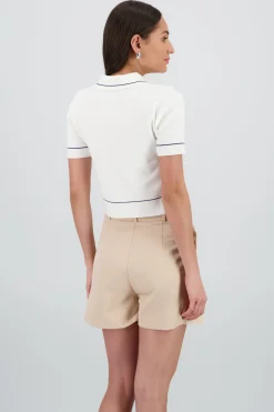 Sueter cuello camisero detalle linea