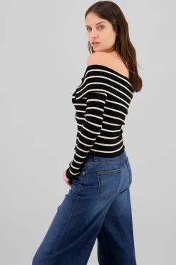 Sueter delgado rayas con cierre sin hombros