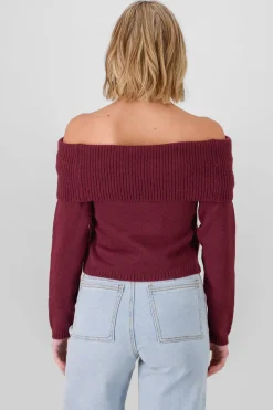 Sueter off shoulder tejido liso