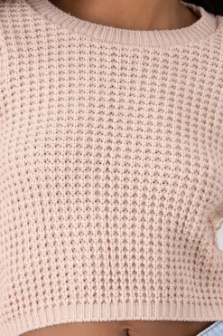 Suéter tejido corto