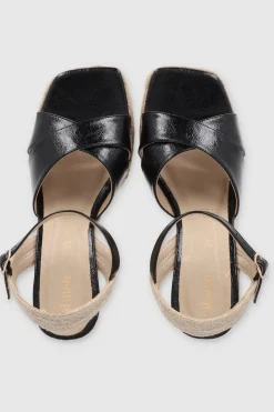 Tacón cuña tiras anchas cruzadas crack