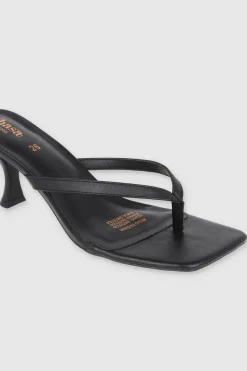 Tacón tira pata de gallo charol