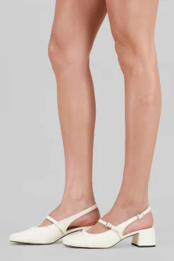 Tacon bajo maryjane slingback