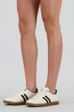 Tenis casual croco dos lineas