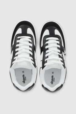 Tenis skater agujetas anchas