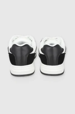 Tenis skater agujetas anchas