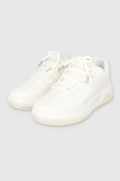 Tenis skater contrastes agujeta chunky