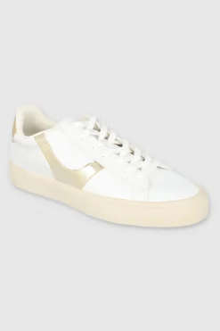 Tenis suela ancha detalle talon