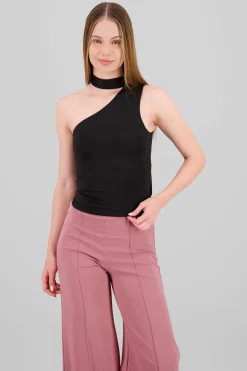 Top corta un hombro con bufanda