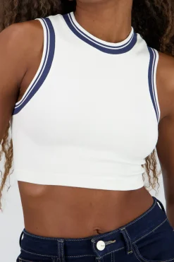 Top corto lineas contraste