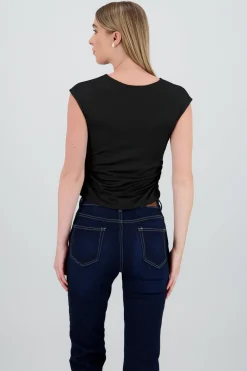 Top cuello alto sin mangas de rib