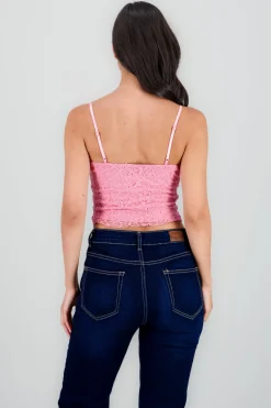 Top de encaje con detalle cuello v