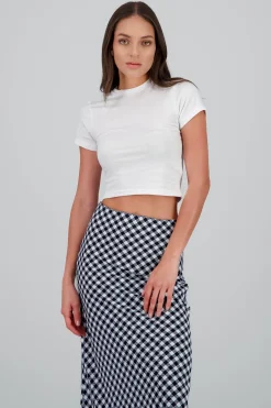 Top de manga corta con cuello redondo