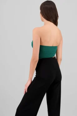 Top de mesh con escote y varilla