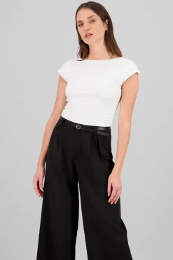 Top liso con espalda descubierta