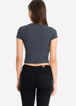 Top manga corta acanalado