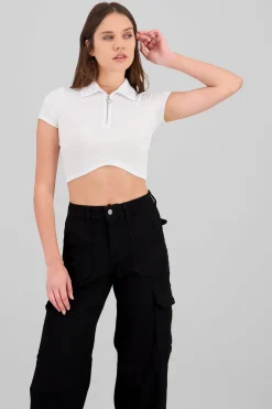 Top manga corta cuello detalle medio cierre