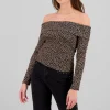 Top sin hombros animal print