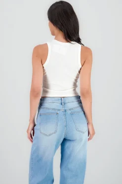 Top sin manga liso rib escote redondo