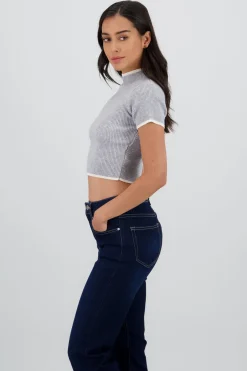 Top tejido contraste corta