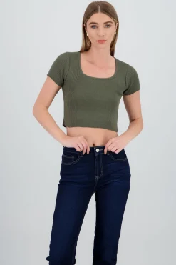 Top tejido cuello cuadrado