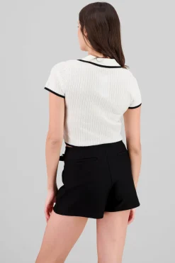 Top tejido de manga corta con contraste