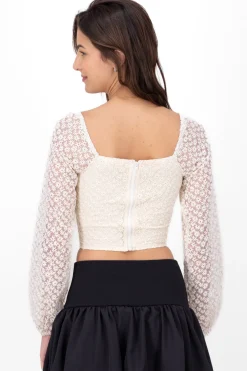 Topa bordado manga larga con copas