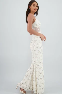 Vestido maxi de encaje con flores y varillas