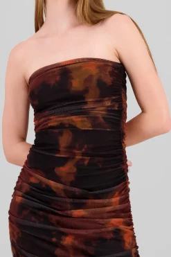 Vestido maxi mesh drapeado strapples